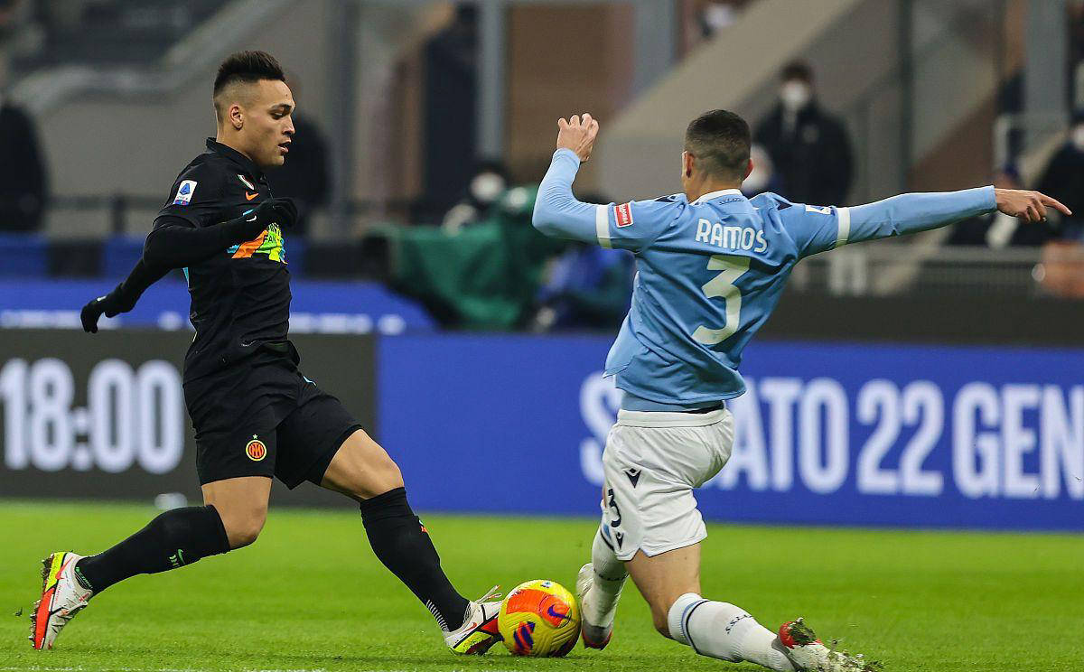 包含拉齐奥训练开放日；关键时刻绝杀压哨引欢呼；西甲在即；年轻球员得到机会的词条