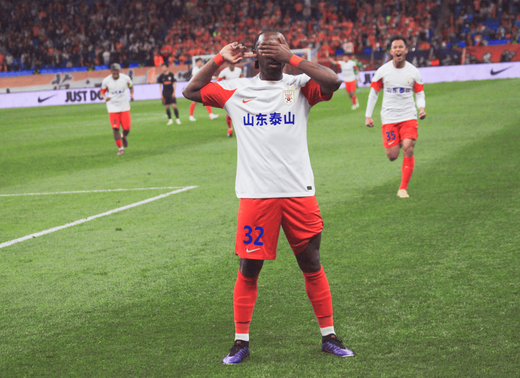 包含山东泰山发布备战花絮，赛前遗憾出局，英超任务艰巨，球队文化再被提及的词条爱游戏娱乐