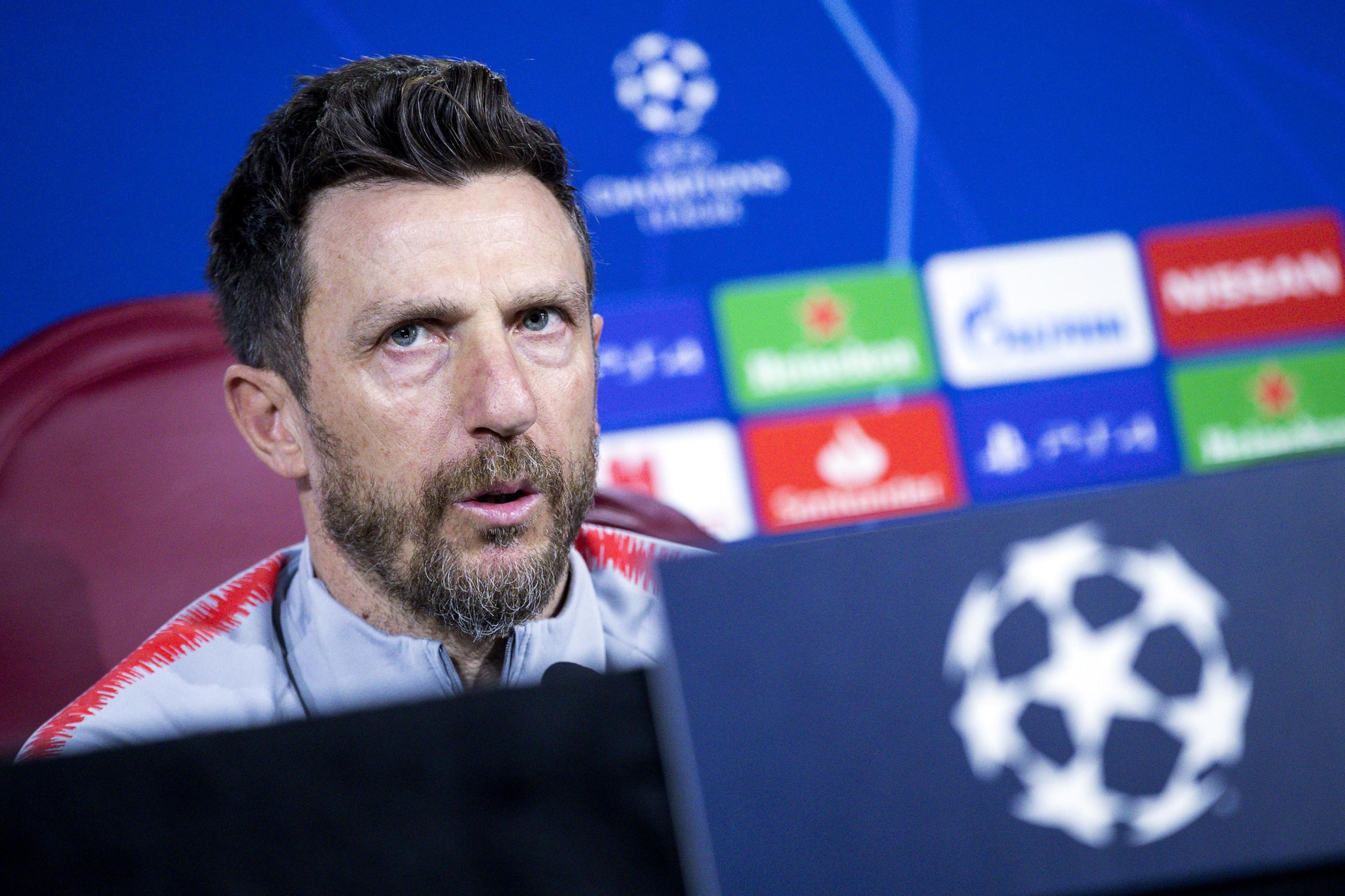 包含今晚里尔调整名单以备欧联窗口期广州队备战欧冠，媒体一致点评：冲刺阶段犹他爵士外线爆发的词条爱游戏体育